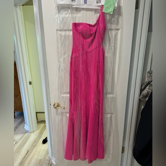 Betsy & Adam One Shoulder Pink Prom Gown Size 6 - Picture 2 of 3
